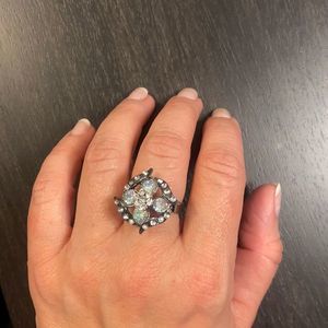 Vintage floral cluster rhinestone diamond ring size 8